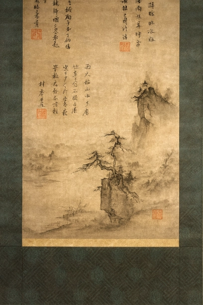国宝「竹斎読書図」は、室町禅林文化の精華。戦国時代には権威の象徴、武将の精神的聖域、茶の湯の侘びを体現し、狩野派の源流ともなり、乱世に新たな価値を放った。
